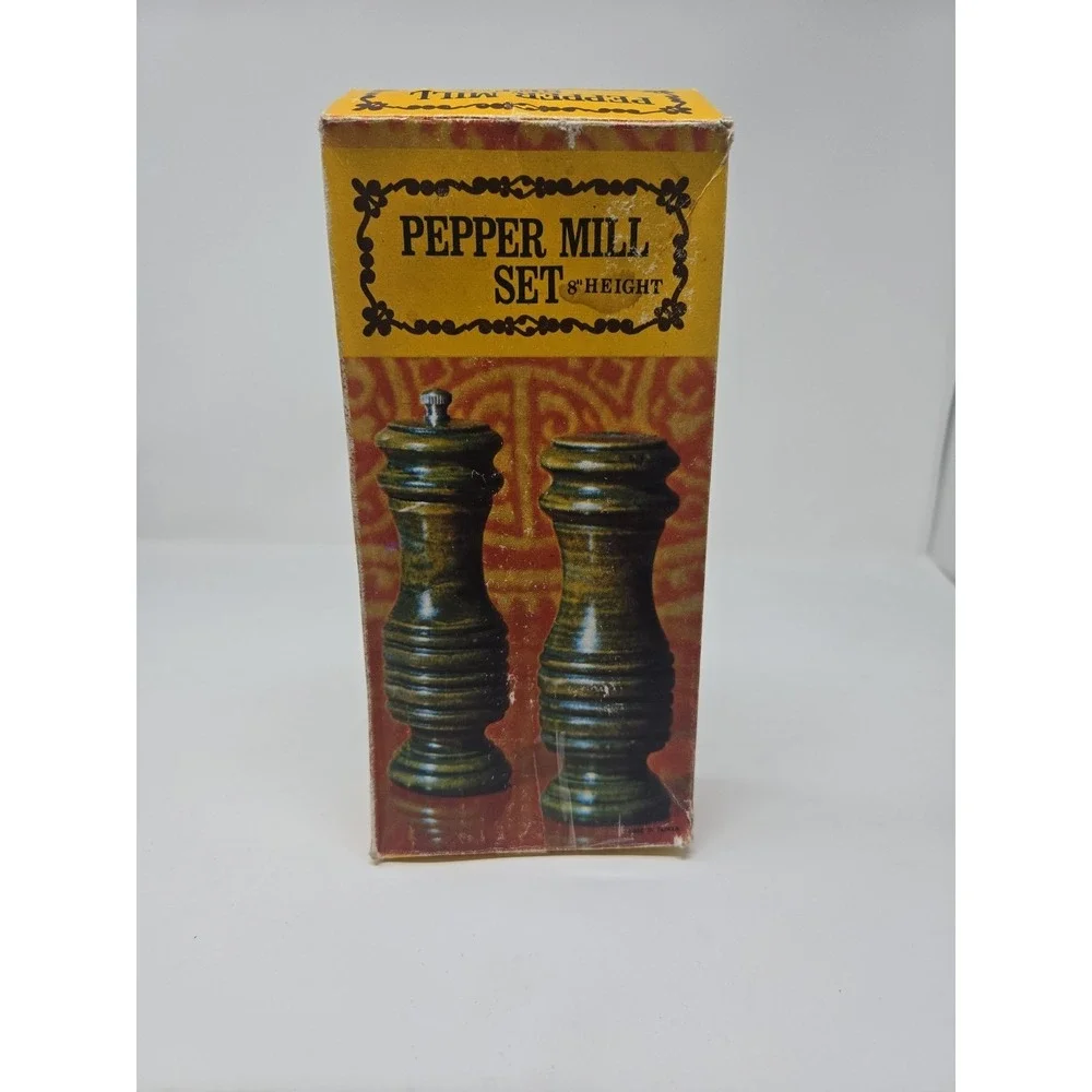 Natural Wood Salt Shaker & Pepper Mill Set * Never used in Original Box*‎ 8 Inch